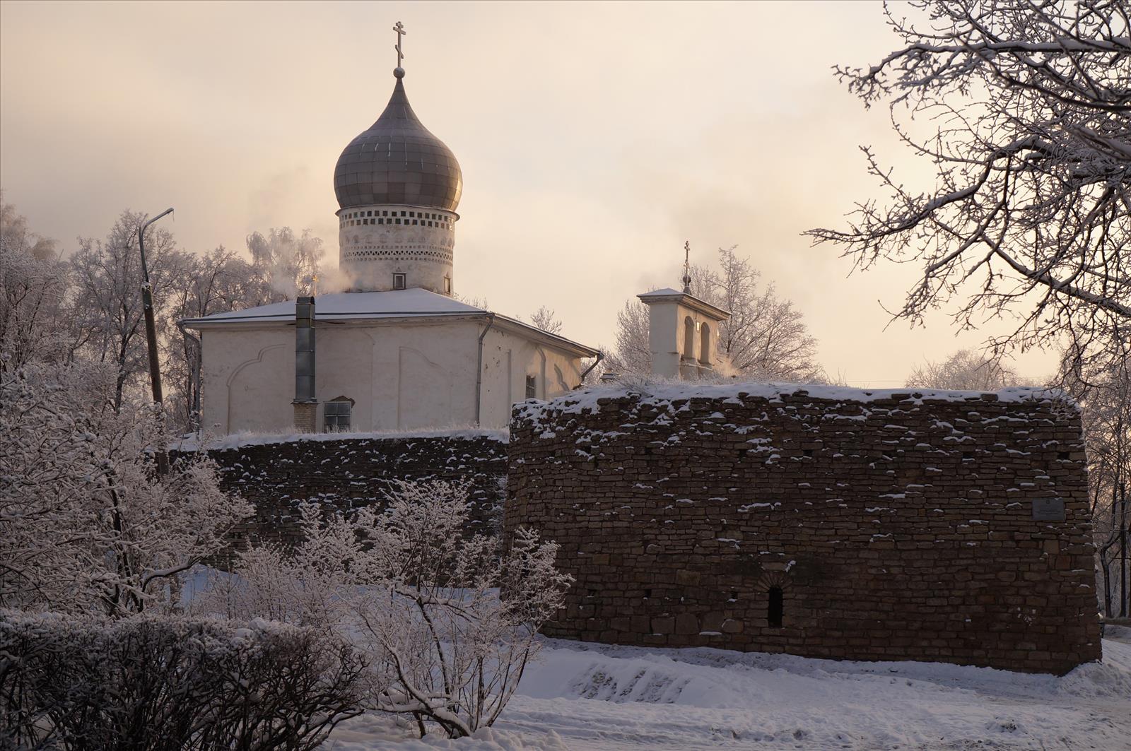 Псков, день второй, и Псково-Печёрский монастырь